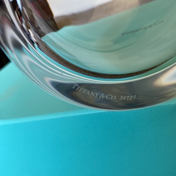 Tiffany & Co. Round Wine Decanter Brand New It’s so Beautiful and Elegant - Picture 4 of 5